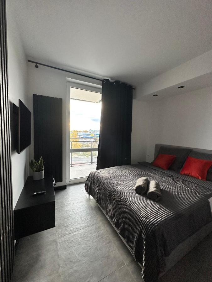 52 Apartament *