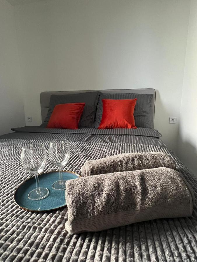 52 Apartament